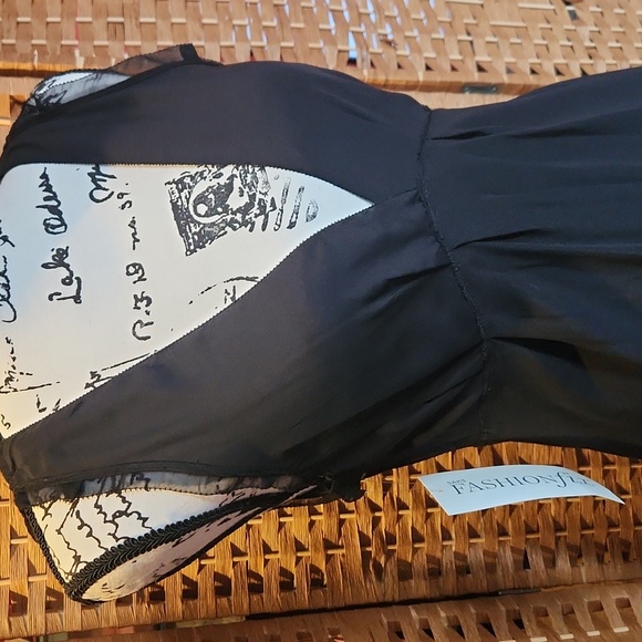 Donna Karan Elegant Black Long Sexy VNeck Evening Gown With Sheer Detailing Sz S - Picture 2 of 11